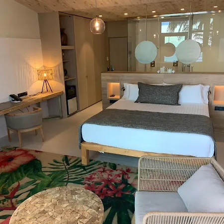 Playa Grande By Tropical - Adults Only 4* Gavà