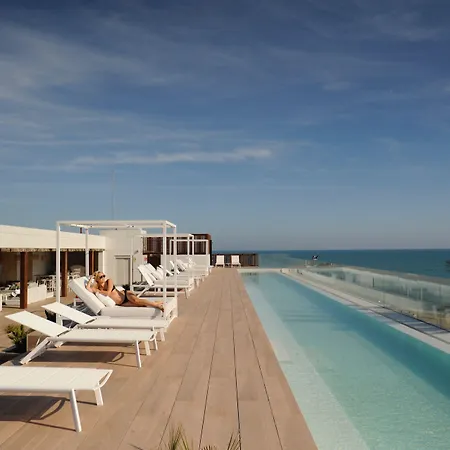 Playa Grande By Tropical (adults Only) Gavà